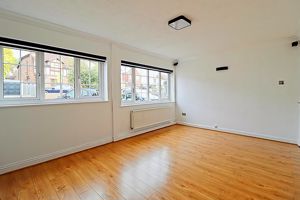 Living Room- click for photo gallery